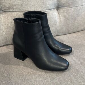 Michael by Michael Shannon Hope Booties